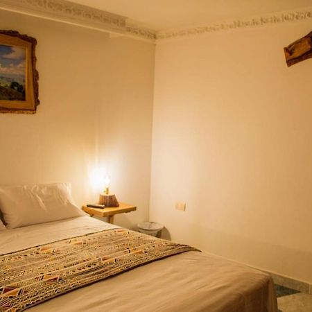 Nogal Hostel Pereira Exterior photo